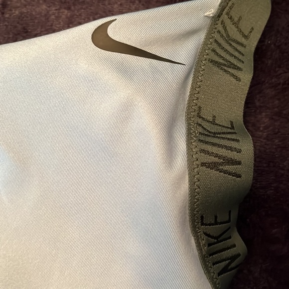 Nike Sports Bra - Picture 2 of 4
